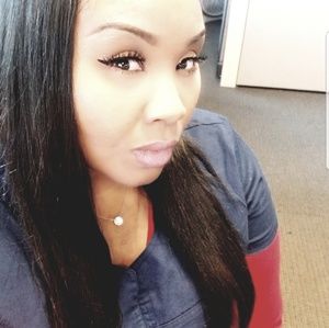 Meet your Posher, Latoya